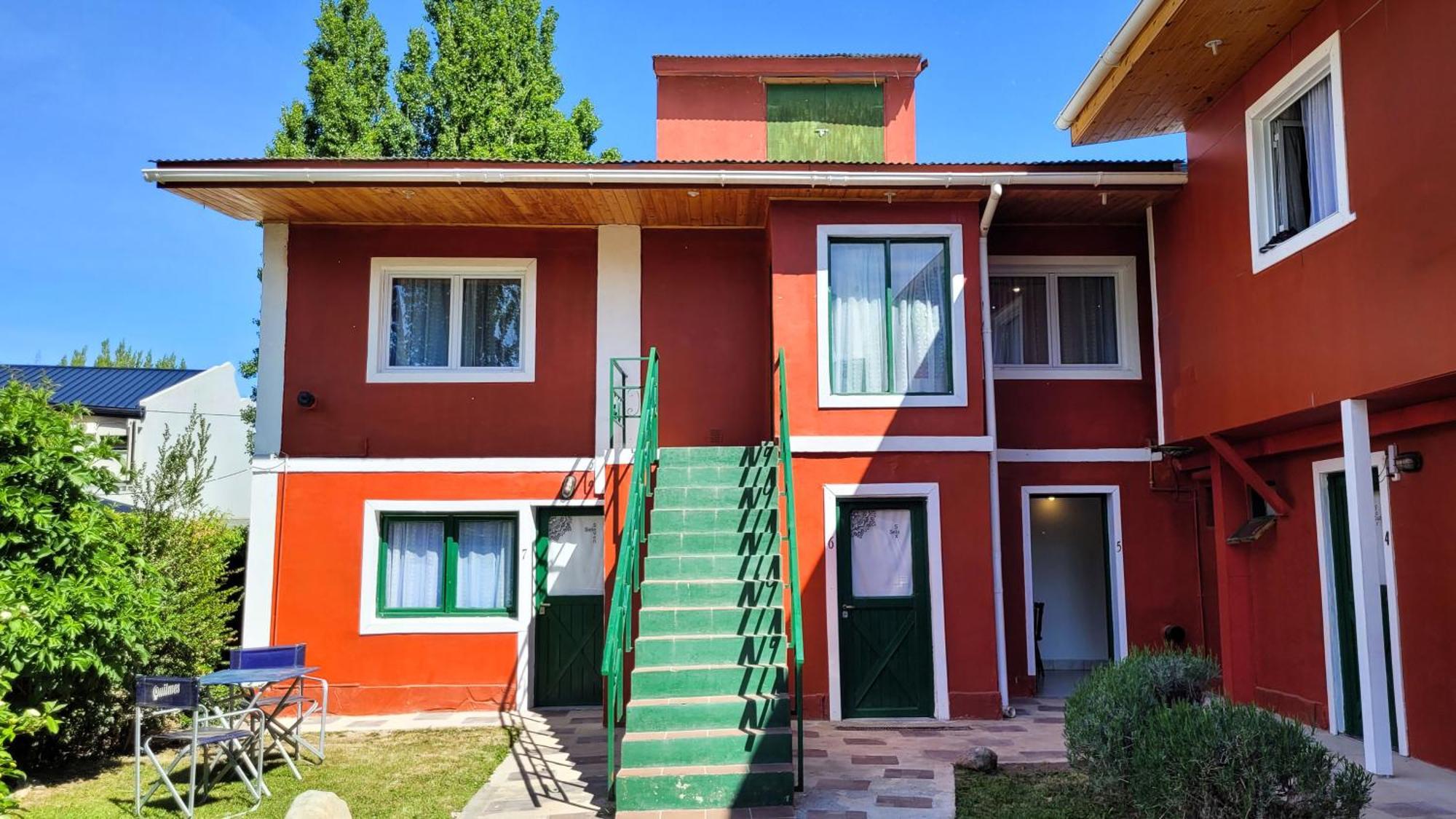 Amancay, Hostal Patagonico Hotel El Calafate Exterior photo
